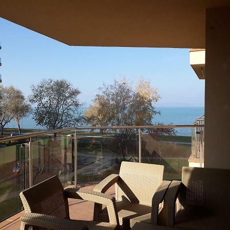 Galeriusbeach Deluxe Apartment Siofok Exterior photo